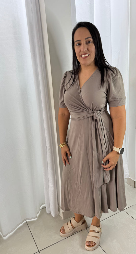 Vestido Beige Plus